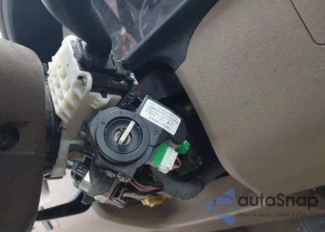 2005 Honda Cr-V Lx z USA, uszkodzony, nr VIN JHLRD78595C065202